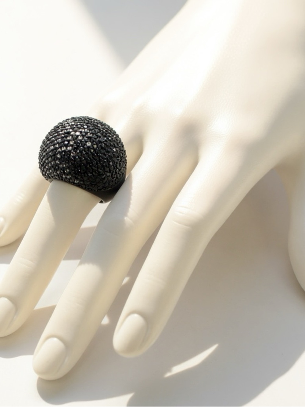 nOir Jewelry Ember CZ Pave Dome Ring Black Size 7 NWT